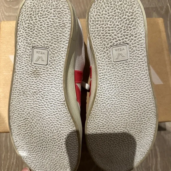 Veja Women's White and Red Sneakers - Picture 3 of 5